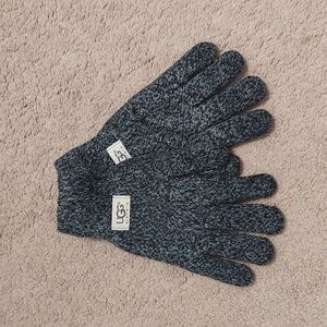 UGG Women's Black /Gray Knit Gloves